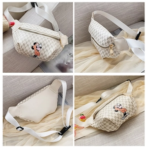 Vues détaillées du sac banane enfant en PU blanc avec imprimé lettres et cartoon