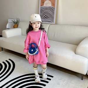 Robe sweat mode pour filles rose vif avec ourlet ondulé et accessoires assortis