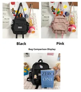 Comparaison détaillée entre les mini sacs à dos noir et rose avec poches latérales et zips