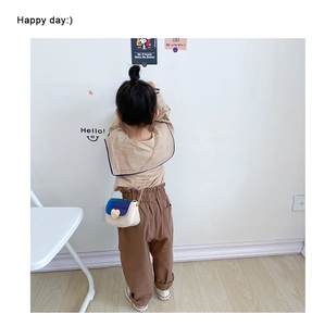 Mini sac bandoulière pour fille avec rabat dégradé et fermoir métallique doré en cœur