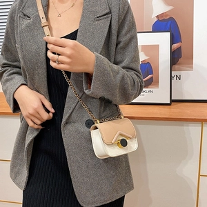 Mini colorblock crossbody bag for kids with gold chain strap and metal buckle