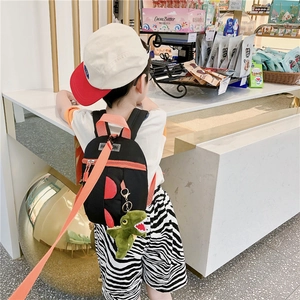 Sac à dos dinosaure noir pour enfant avec laisse de sécurité et porte-clés peluche