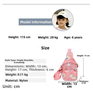 Détails de la sacoche rose en nylon pour enfants avec motif licorne et dimensions du sac
