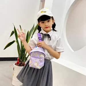 Sac bandoulière violet pour enfant avec motifs licorne cartoon et sangle réglable