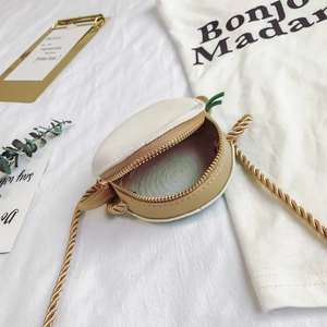 Mini sac bandoulière rond pour enfants avec sangle tressée dorée et fermeture éclair