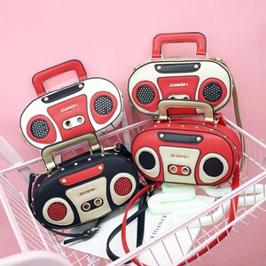 Borsa A Mano Forma Radio Retrò Pelle PU Blocchi Di Colore Stile Rock Borsa A Tracolla Per Donne Ragazze Moda Tendenza