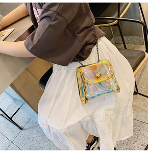 Mini sac holographique pour enfants avec bandoulière chaîne et fermoir boule dorés