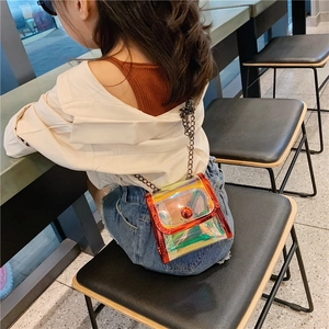 Petit sac holographique laser pour enfants avec bordure rouge et bandoulière chaîne