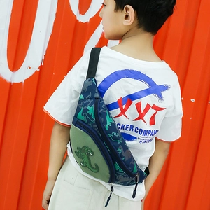 Sac de poitrine pour enfants avec motifs de dinosaures en bleu marine et vert tendance
