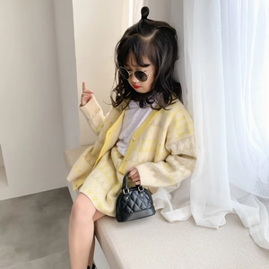 Kids cute yellow rhombus knit cardigan and skirt set with mini black seashell bag