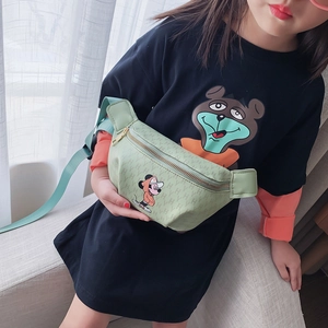 Sac bandoulière vert Mickey Mouse pour enfant avec sangle réglable et motif en H
