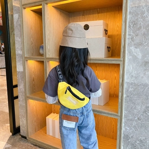 Sac banane jaune pour enfants en toile avec bandoulière lettrée et fermeture éclair