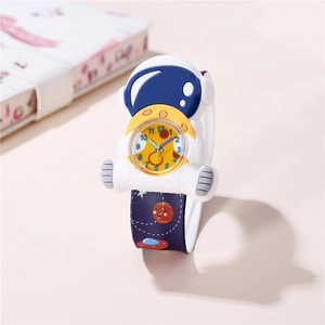 Childrens Slap Watch Astronaut Cartoon Analog Quartz Wristwatch Soft Silicone Alloy Strap Space Theme Boys Girls Gift