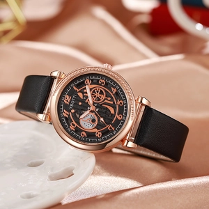 Montre Squelette Femme Cadran Creux Montre À Quartz Boîtier En Alliage Bracelet En Cuir PU Strass Mode Élégant