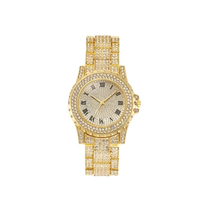 Montre de luxe pour femme en or avec cristaux brillants et cadran à chiffres romains
