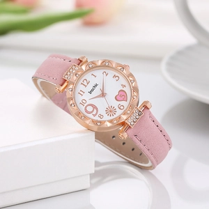 Elegant women's quartz watch with pink leather strap and rose gold rhinestone bezel