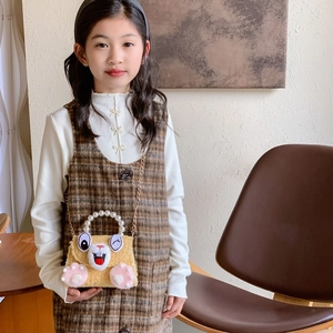 Cute yellow plush kitten shoulder bag for girls with pearl handle and metal chain strap