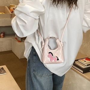 Mini borsa a tracolla trapuntata rosa per bambine con simpatico ricamo di pony