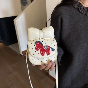 Sac bandoulière à pois pour filles avec un grand nœud et une broderie poney rouge