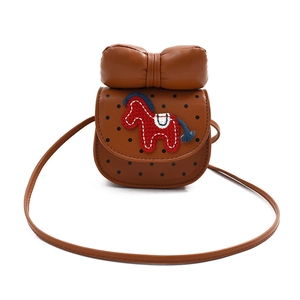 Mini sac selle marron pour filles avec pois noirs et grande décoration en forme de nœud