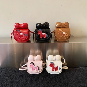 Petit Sac Bandoulière En Cuir PU Matelassé Pour Enfants Broderie Cheval Noeud Sac À Épaule Pour Petites Filles Mode