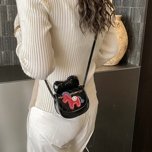 Mini sac bandoulière matelassé noir pour enfants avec nœud et écusson poney