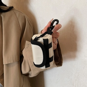Mini-Schlüsseltasche aus Nylon und Kopfhöreretui mit Karabinerhaken für Taschen