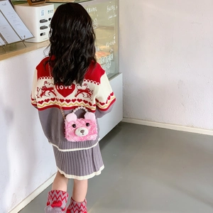 Pink plush bear crossbody bag with pearl handle and chain strap for little girls
