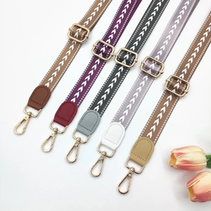 Adjustable 2.5cm colorful arrow patterned shoulder straps with gold metal hooks