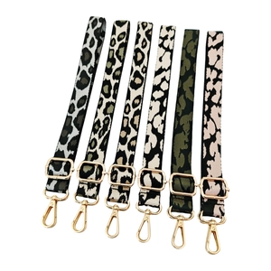 Adjustable camouflage and leopard print jacquard shoulder straps for cross-body bags