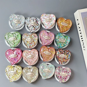 Set of 16 heart-shaped glitter phone sockets with handmade metal logo in various colors
