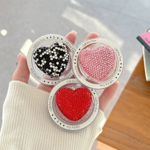 Sparkling rhinestone heart-shaped magnetic phone grip holder with stylish diamond patterns