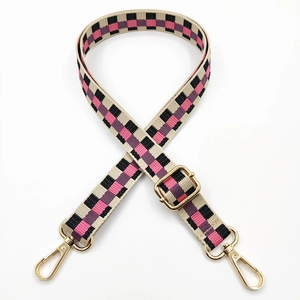 Adjustable 2.5cm checkered shoulder strap with gold metal hooks for handbags