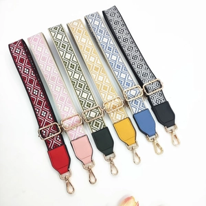 Adjustable 3.8cm wide woven shoulder straps with geometric patterns and gold metal buckles