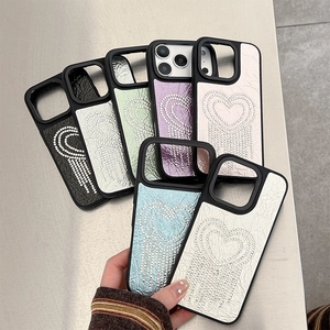 Luxus Leder-iPhone-Hülle mit Strass-Herz und Quaste in verschiedenen eleganten Farben