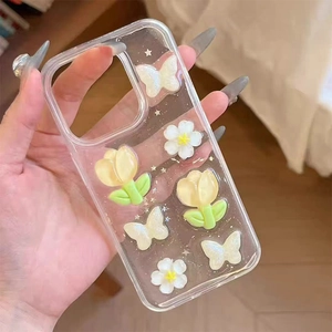 Custodia iPhone trasparente con tulipani 3D, fiori bianchi e farfalla perlata