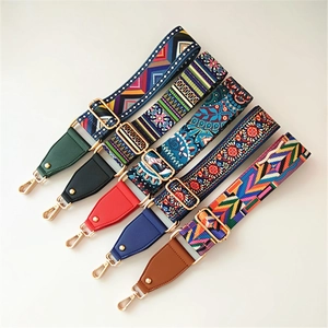 Adjustable wide replacement shoulder straps for handbags with bohemian weave and gold hooks