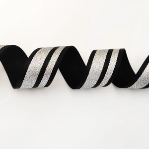 Adjustable silver stripe shoulder strap for crossbody bags with shiny metallic finish