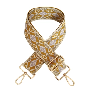Detail des bunt gewebten Jacquard-Gurte mit geometrischem Muster und Goldhaken