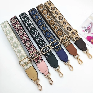 Bunte Jacquard-Schultergurte im Ethno-Stil mit verstellbaren goldenen Metallschnallen