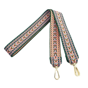 Bandoulière brodée ethnique avec motif chevron vert et orange et boucle dorée