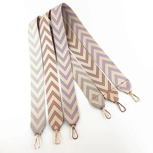 Thickened wide jacquard shoulder straps with colorful herringbone weave and gold hooks