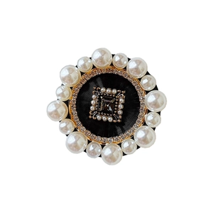 French vintage style round pearl phone grip with square gemstone and golden rhinestones