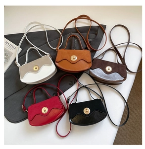 Detailed set of retro flip handbags in five colors with metal twist locks and adjustable straps