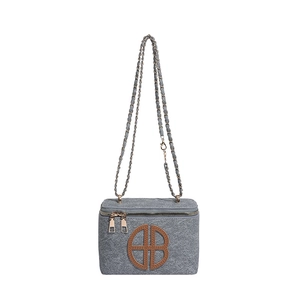 Minimalist grey felt box bag with leather B letter and gold chain shoulder strap