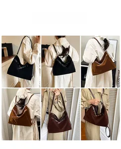 Viste dettagliate della grande borsa tote versatile in camoscio nero e marrone chic