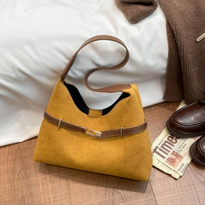 Vintage ginger faux suede tote bag with brown leather strap and gold buckle in fall style