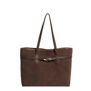 Sac fourre-tout rétro en daim marron pour femme avec boucle dorée et doubles anses