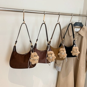 Retro minimalist hobo shoulder bags in assorted colors with plush charms for winter