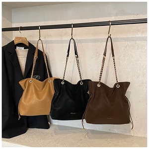 Women Large Capacity PU Leather Bucket Bag Gold Chain Shoulder Strap Drawstring Fashion Commuter Tote Bag